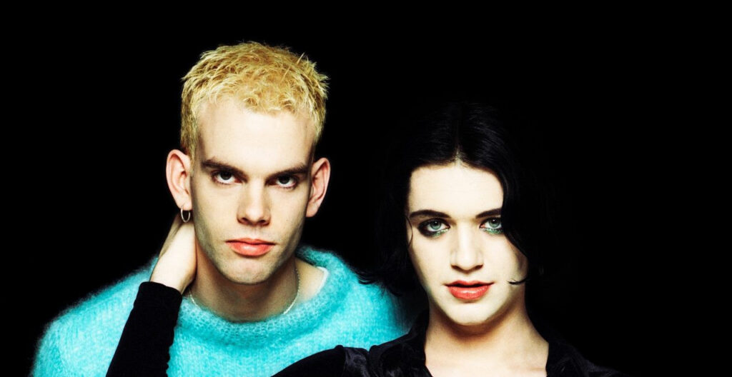 71184-20586-Placebo-Lead-Press-Shot-Credit-Scarlet-Page-querformat-1280x660